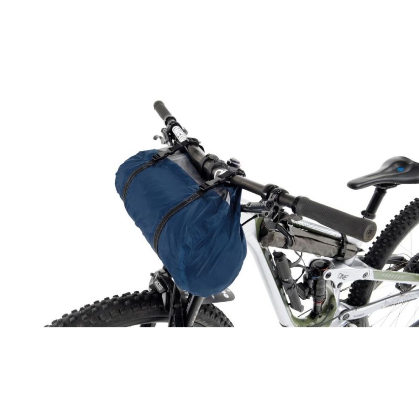 Easy Camp Vega 300 Compact 3-Person Tent