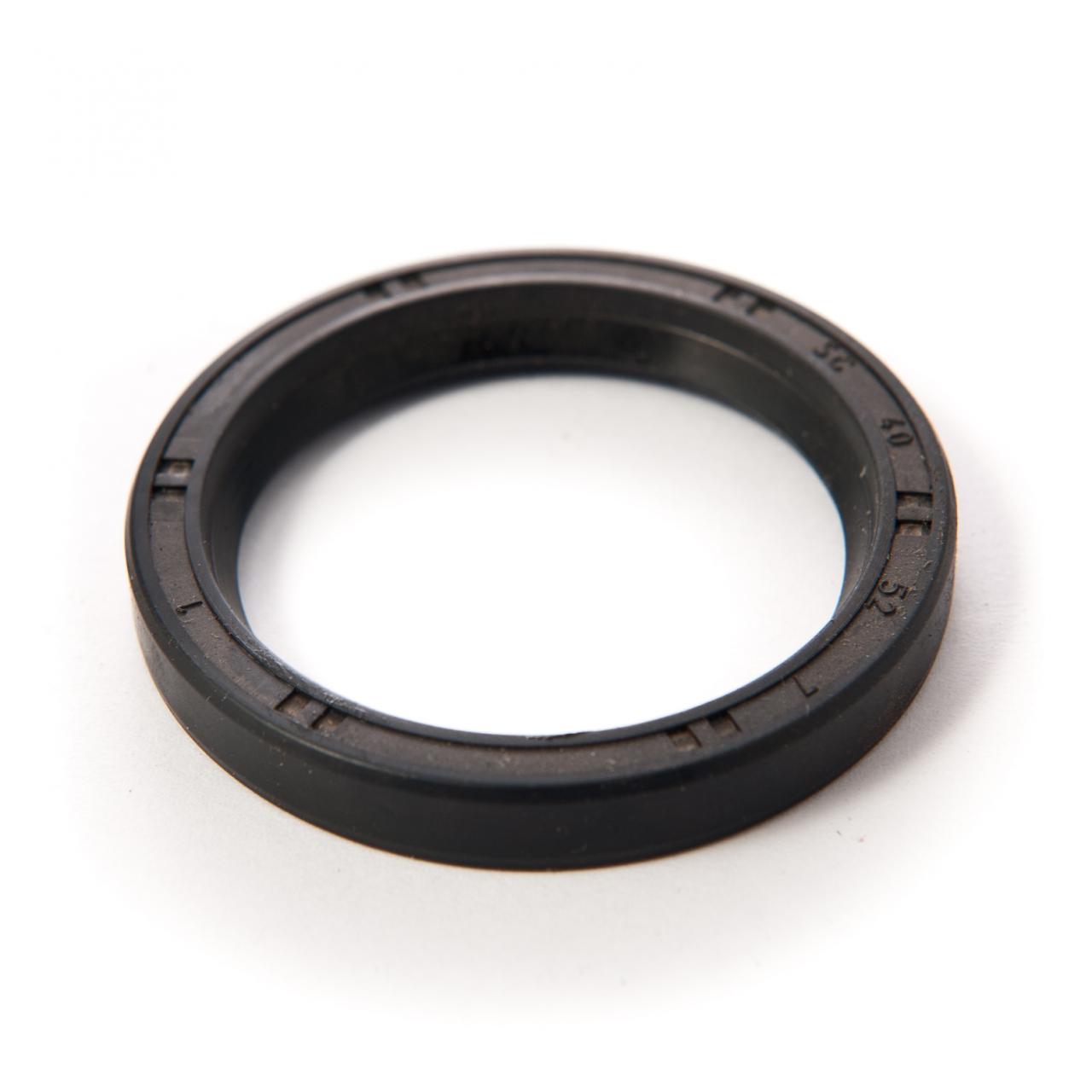 Oil seal 40 52 7