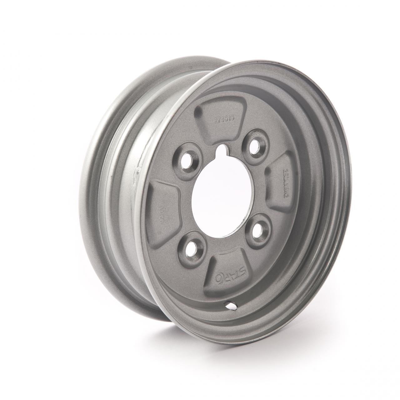 8 inch rim 4 studs on 4