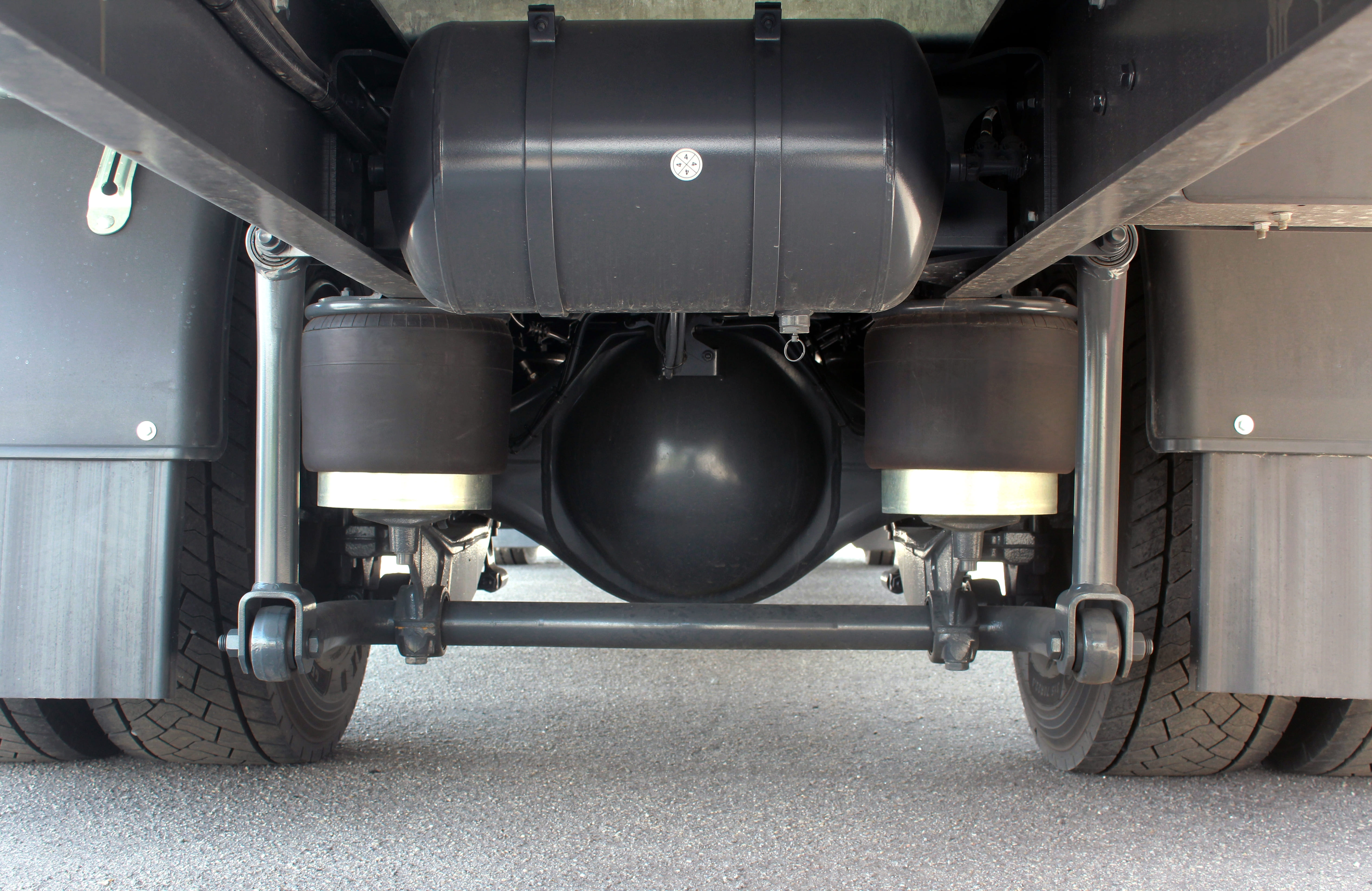 The Benefits of Air Suspension for Trailers